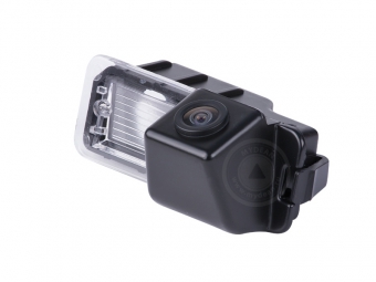Камера заднего вида MyDean VCM-381C для Volkswagen Golf VI 2010- / Porsche Cayenne 2011-